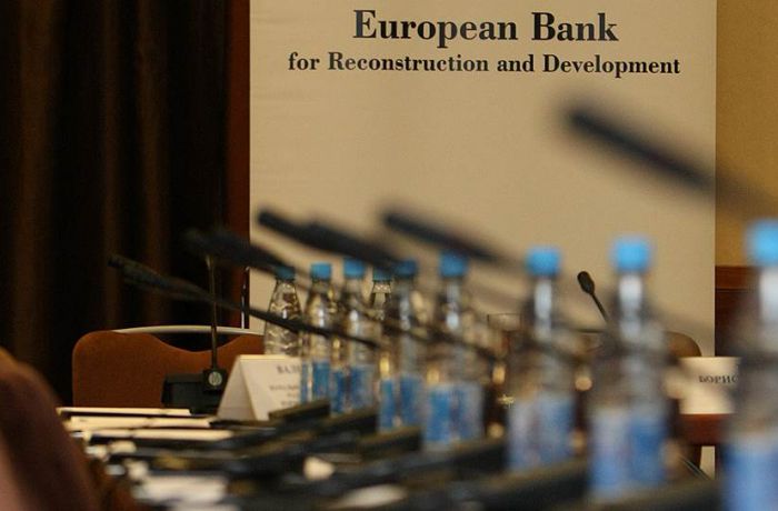ЕБРР прогнозирует 2.5-процентный рост албанской экономики в 2015 году 