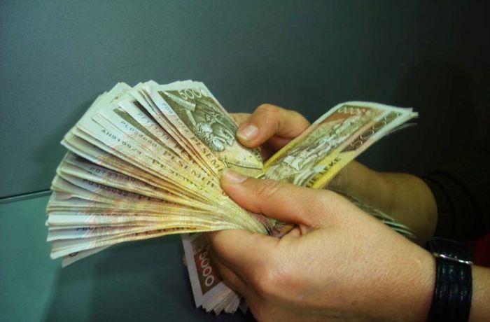 Экономика Албании в 2017 году должна вырасти на 3,8%