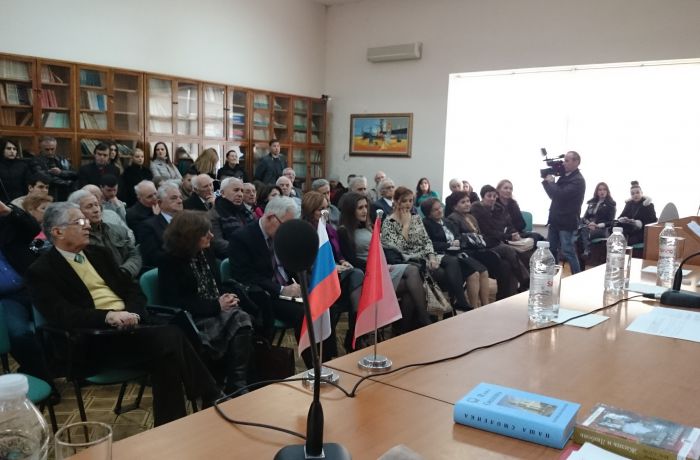 О встрече с представителями литературных и преподавательских кругов Албании