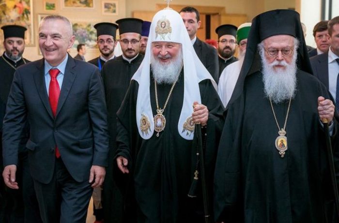 Патриарх Московский и всея Руси Кирилл впервые посетил албанскую церковь
