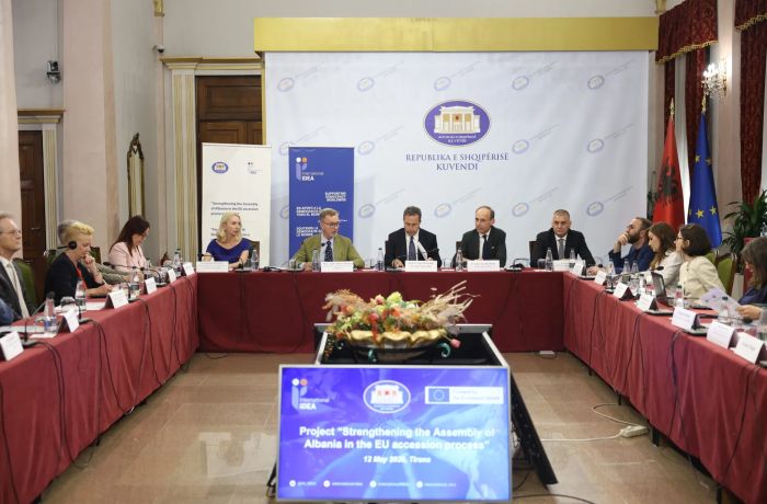ЕС запускает проект STEP-EU для поддержки парламента Албании