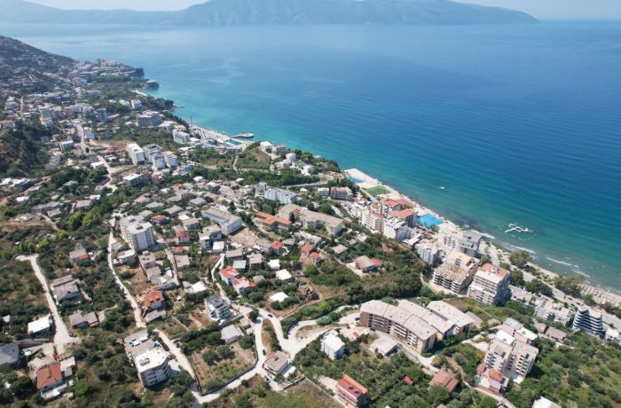 40% бизнес-кредитов в Албании идет на недвижимость или строительство