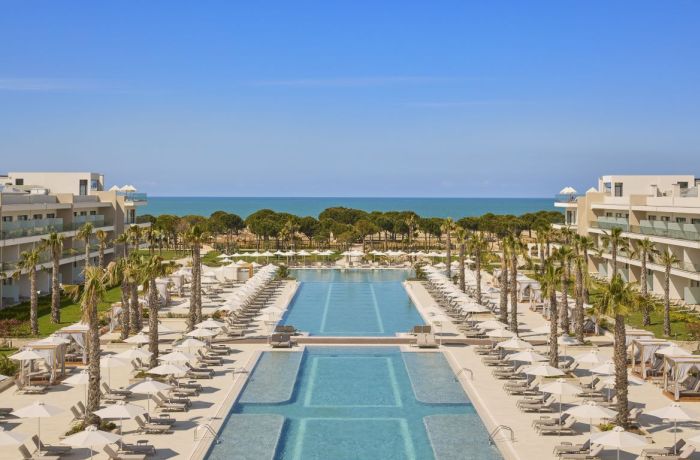 Meliá Hotels запускает курорт в Дурресе и готовит еще 6 отелей в Албании 
