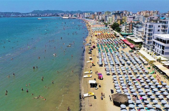 Отдых в Дурресе подорожал на 15% в 2023 году из-за наплыва иностранных туристов