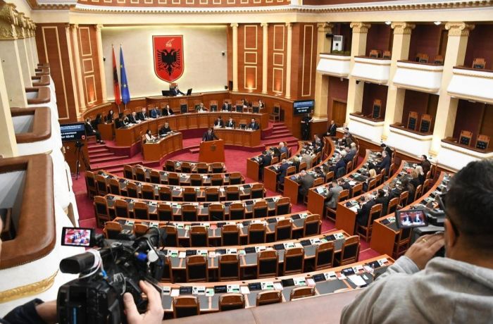 Парламент Албании одобрил кредит США на $302 млн для модернизации армии