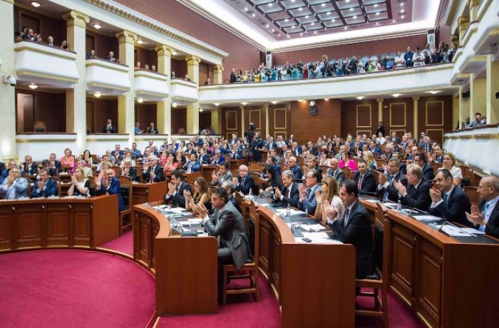 Новый албанский антикоррупционный закон беспокоит СМИ