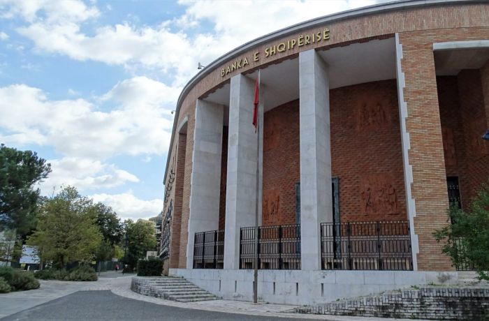 45% кредитов с залогом в Албании покрыто недвижимостью 