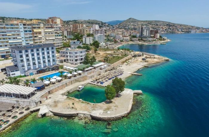 Подробности плана по ужесточению контроля над турбизнесом в Албании 