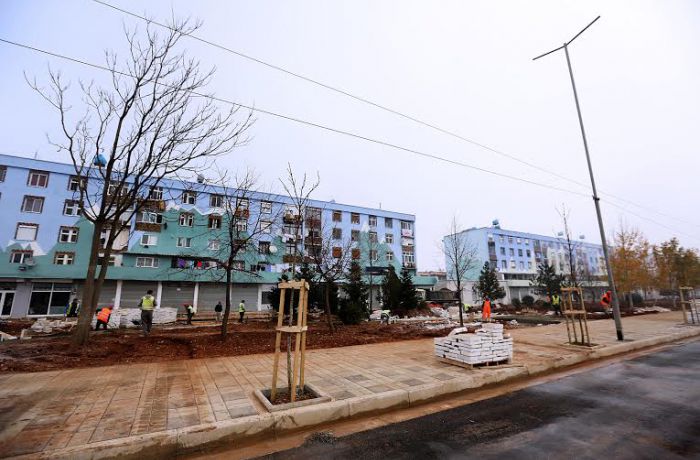 Фотоотчет о работах по обновлению городской площади Кукеса 